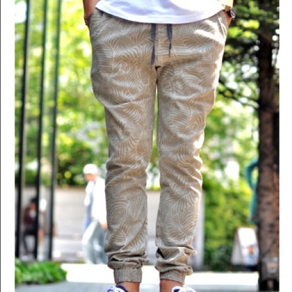 Zanerobe Other - Zanerobe Palm Camo Joggers